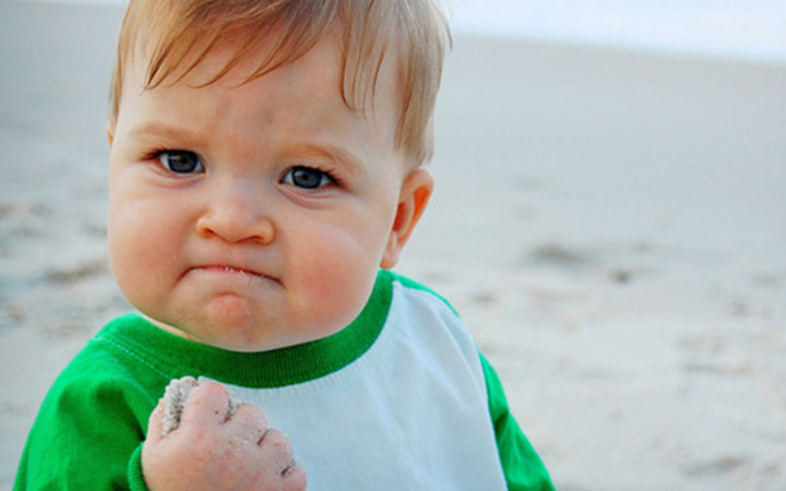 Bu fotoğrafı bilmeyen yok bir de çocuğun son haline bakın!