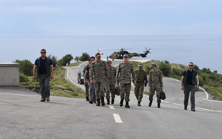 Yunanistan geriliminin ardından Akar'dan sürpriz ziyaret!