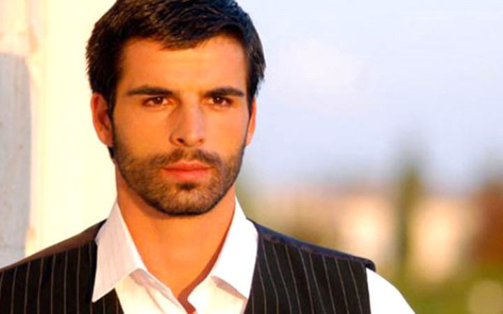 Eski halinden eser yok! Mehmet Akif Alakurt'un yeni imajı şaşırttı