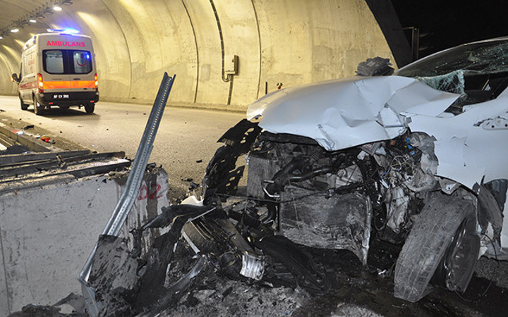 Tünel girişinde korkunç kaza!