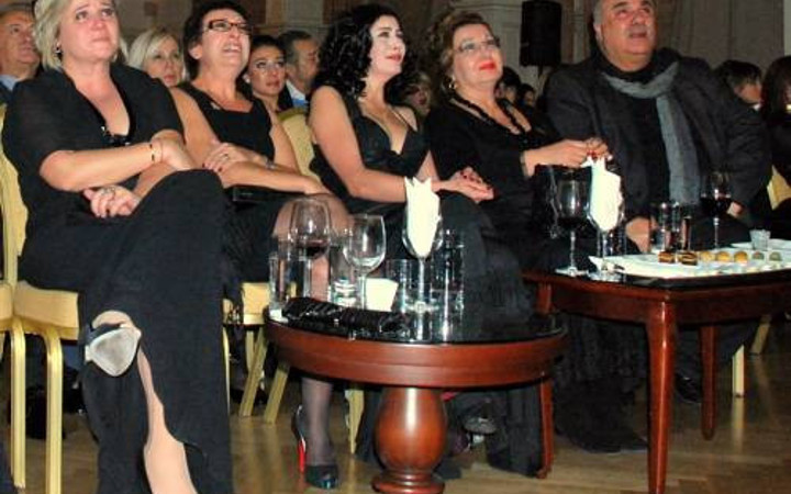 Yaprak Dökümü'nde gözyaşları sel oldu!