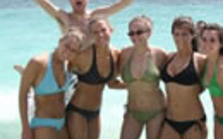 Fotoğraflardaki davetsiz misafirler