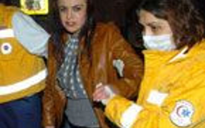 Omuz atma kavgası kanlı bitti!