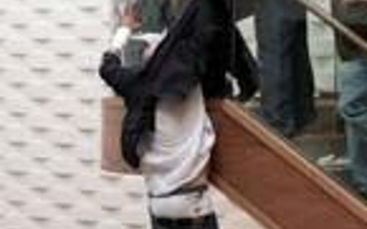 Katil zanlısı böyle intihar etmek istedi!