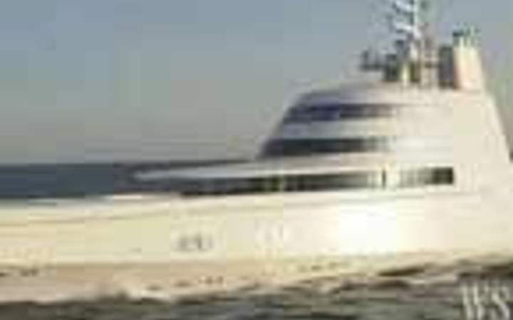 300 milyon dolarlık yüzer keyif!