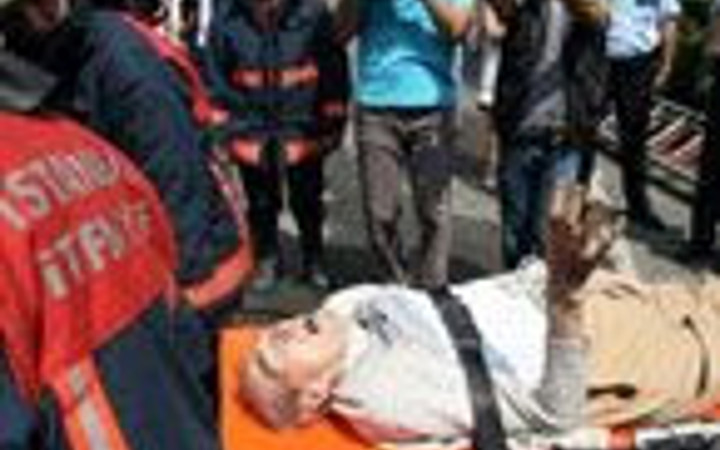 Diri diri yanmaktan son anda kurtuldular