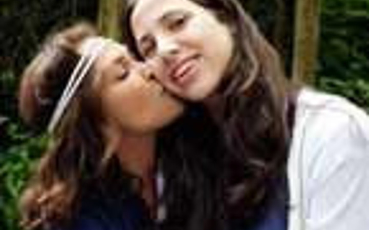 Hülya onayladı Zehra çekti