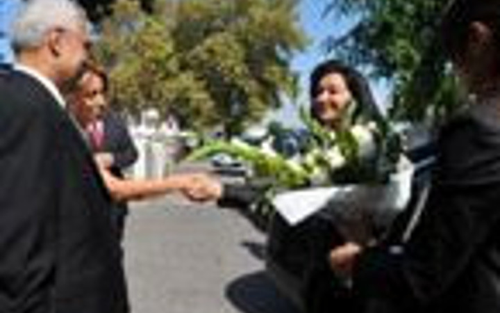 Türkiye'nin ikinci kadın valisi göreve başladı