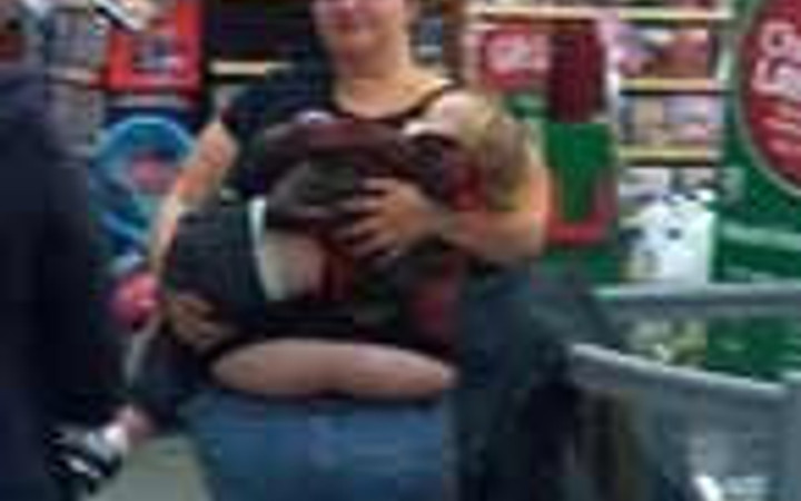 En tuhaf market müşterileri