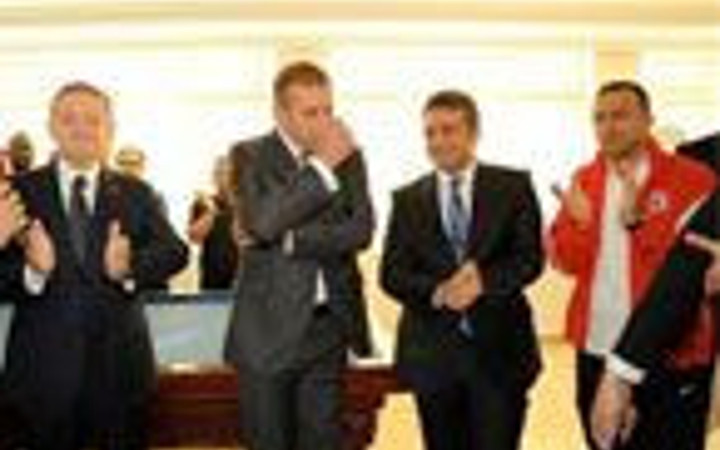 Abdullah Avcı gözyaşlarıyla veda etti