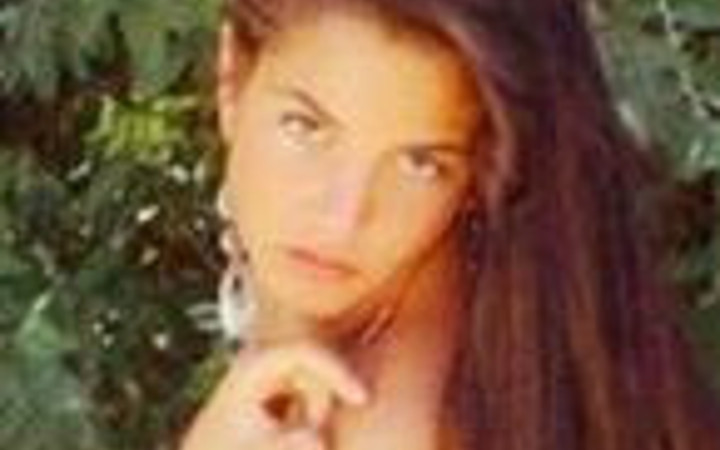 Bu ünlüleri tanımak imkansız