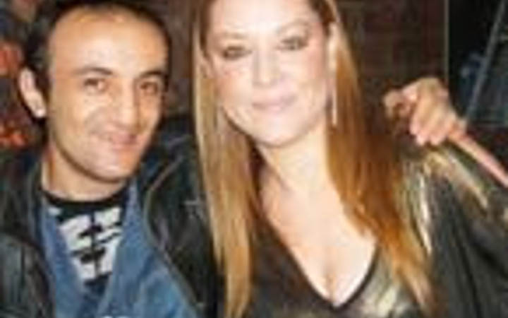 Sevgilisi ilk kez görüntülendi