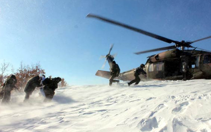 Tehditle intihar ettirmiş!