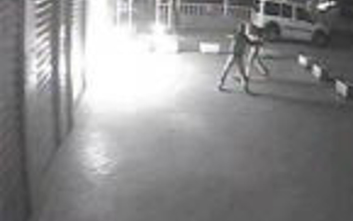 Terör yandaşlarının yaptıklarına bakın!