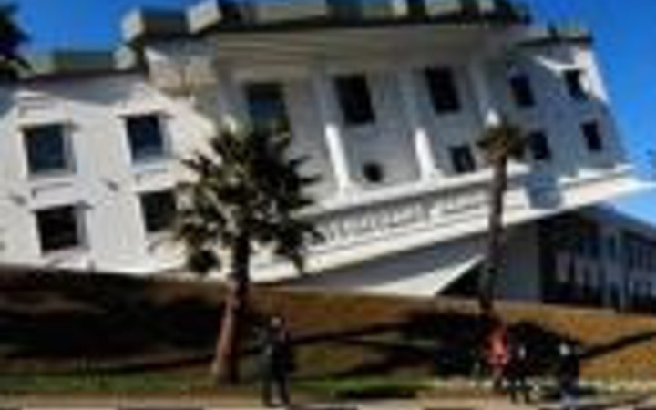 Bu da Laz işi restoran!