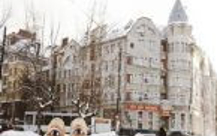 Bu binalar ya gülüyor ya ağlıyor