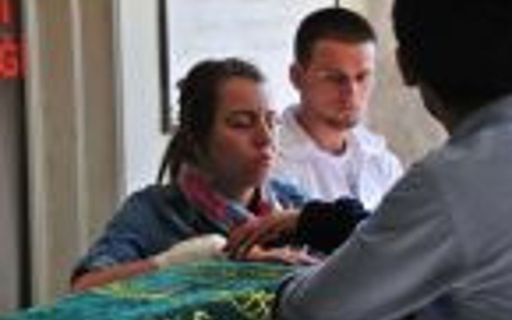 Hastaneden eşinin cenazesine