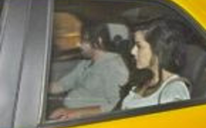 Halil Sezai sevgilisiyle yakalandı