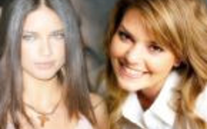 Ünlü sanatçı meğer ne kadar kısaymış