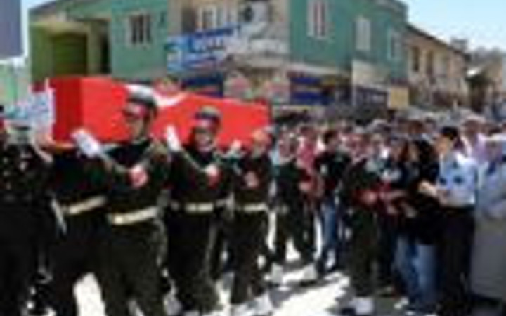 Şehit uzman çavuş memleketine uğurlandı!