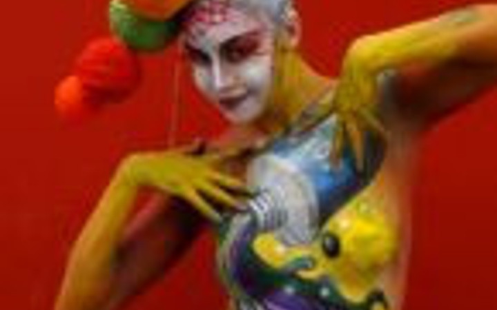 Çılgın festival, sıradışı vücutlar!