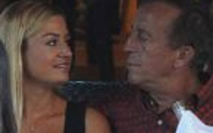 Ağaoğlu'nun aşık bakışları böyle yakalandı!