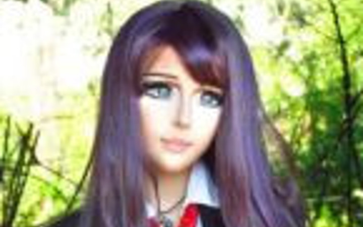 Makyaj bir insanı bu kadar mı değiştirir!