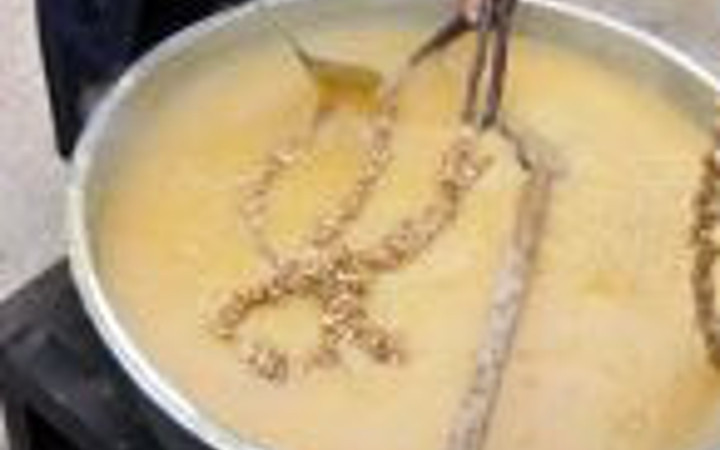 Kayseri'de kedi bacağı böyle yapılıyor!