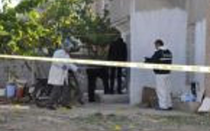 Oğluyla gelinini tetikçiye öldürttü