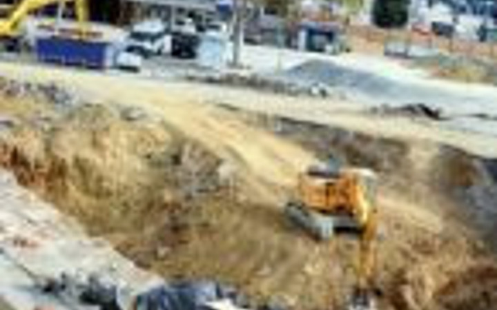 Taksim'de çalışmalar devam ediyor