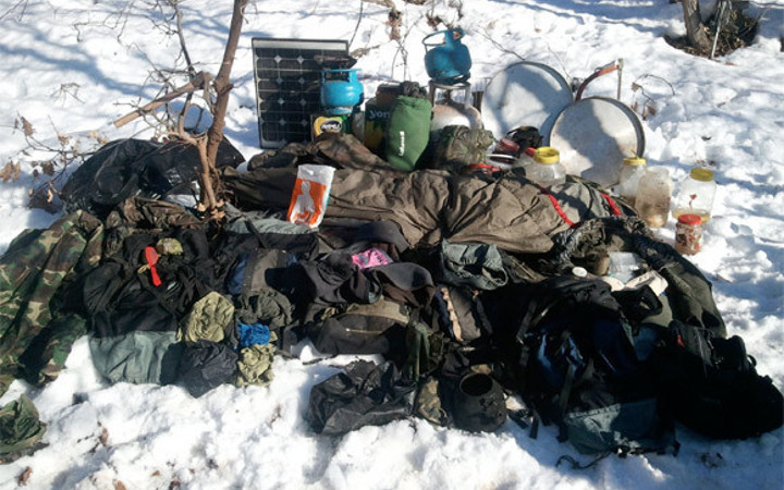 PKK sığınağında cinsel ürünler