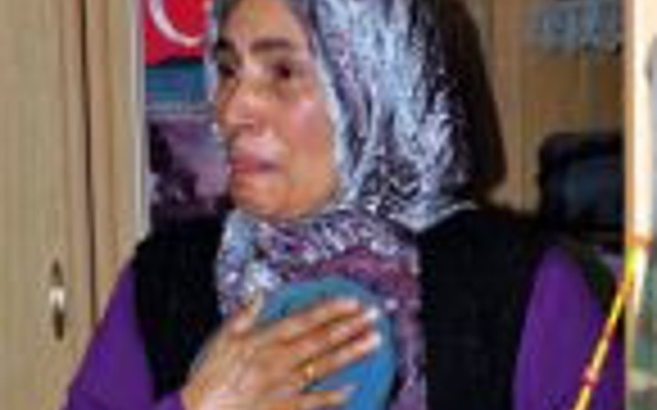 Şehit oğlu her an geri gelecekmiş gibi!