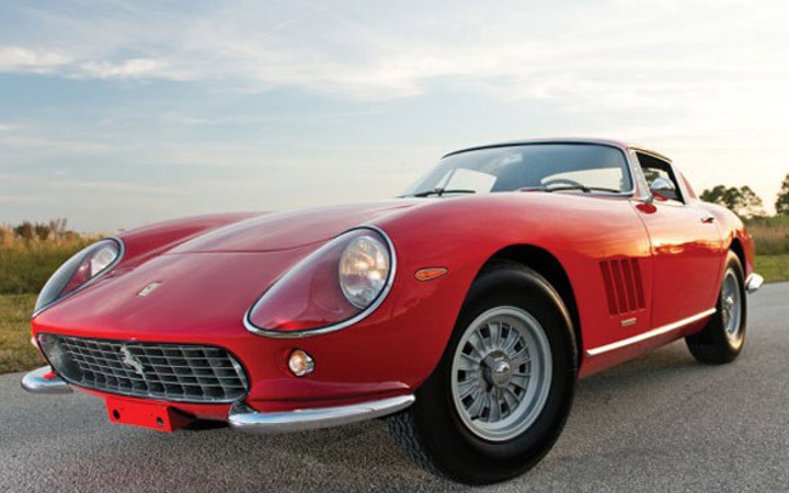 Nostaljik Ferrariler'in fiyatları dudak uçuklatıyor