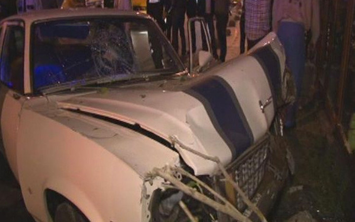 Ünlü oyuncu kaza yaptı...