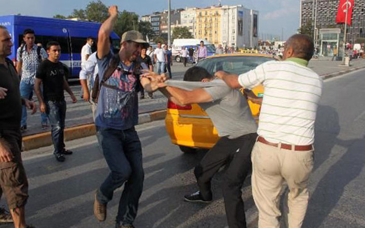 Anmaya tepki gösteren taksiciye dayak 