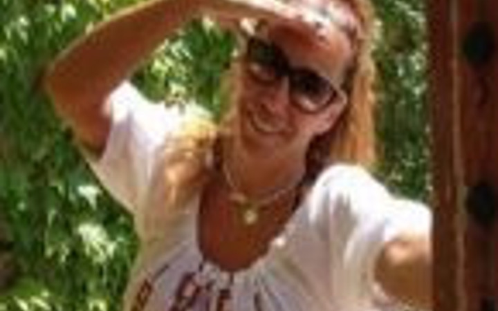 Asena şatosuna yerleşti