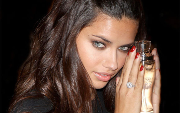 Andriana Lima'yı utandıran soru