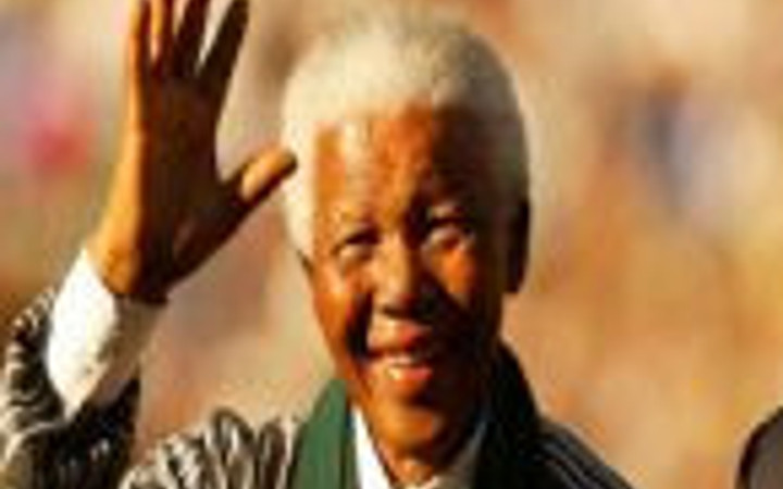 Nelson Mandela kimdir?