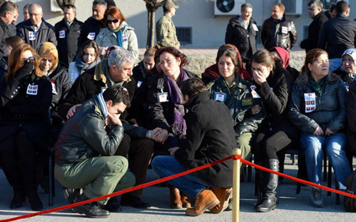 Şehit askerlere veda