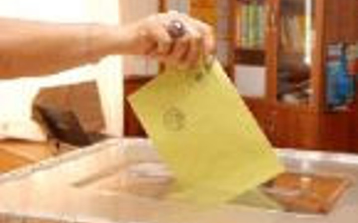 30 büyükşehirden son anket sonuçları