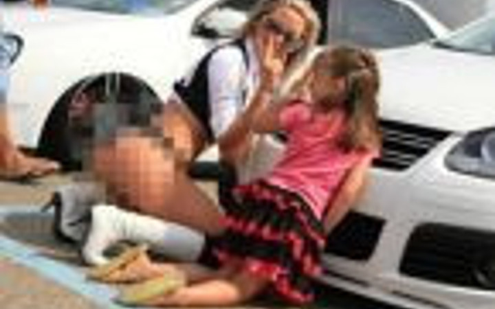 Bu anne babalar düşman başına!