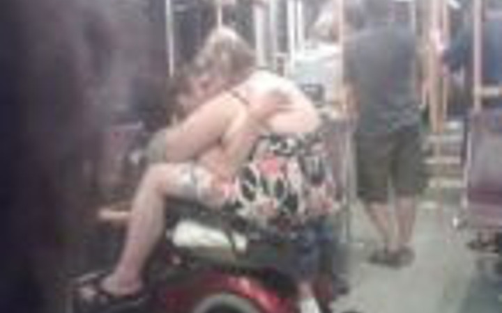 Toplu taşıma araçlarından ilginç görüntüler