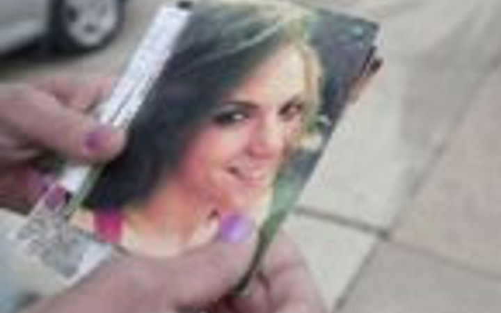 Playboy yıldızıydı şimdi dileniyor!