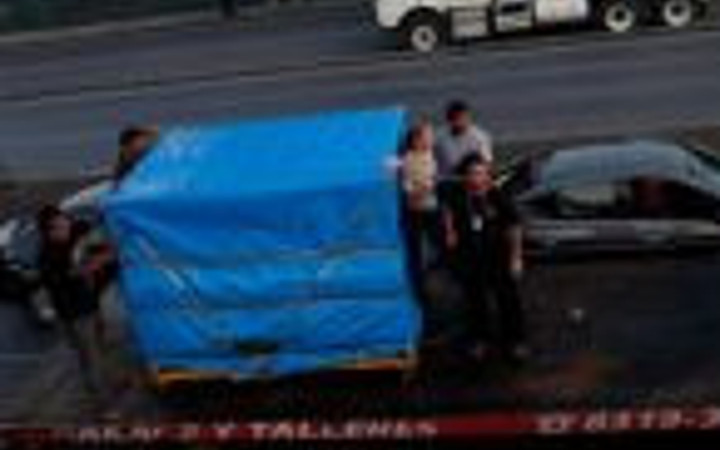 Ağır adamın cenazesi böyle taşındı