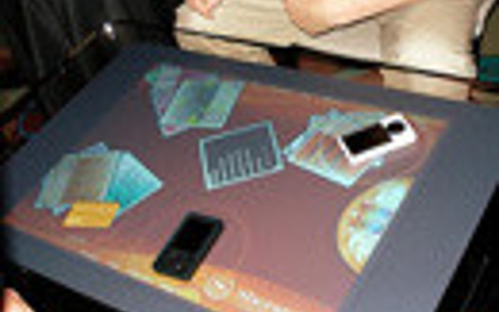 Sehpa değil bilgisayar: Surface!