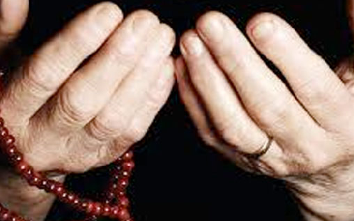 Cuma günü bu duaları okuyana müjde var