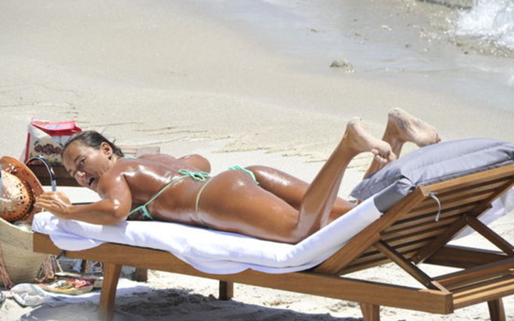 Eda Taşpınar çikolata gibi oldu