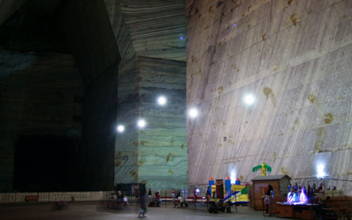 Yerin 208 metre altında öyle bir yer var ki!