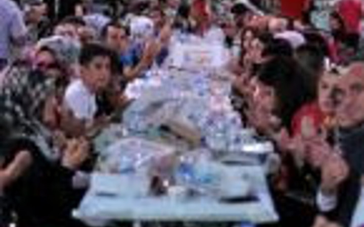 Sivaslılar'dan 1.5 kilometrelik iftar