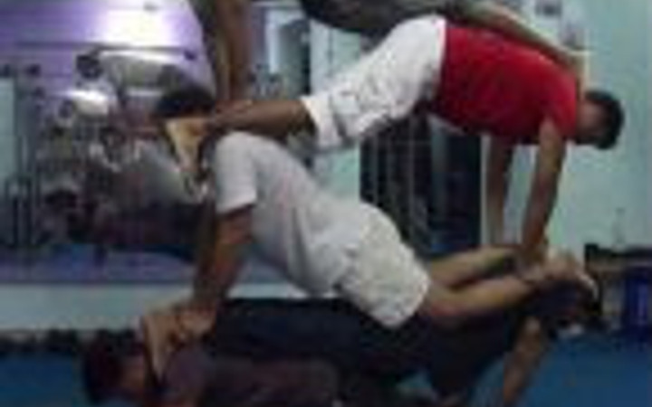 Spor salonlarından ilginç görüntüler...